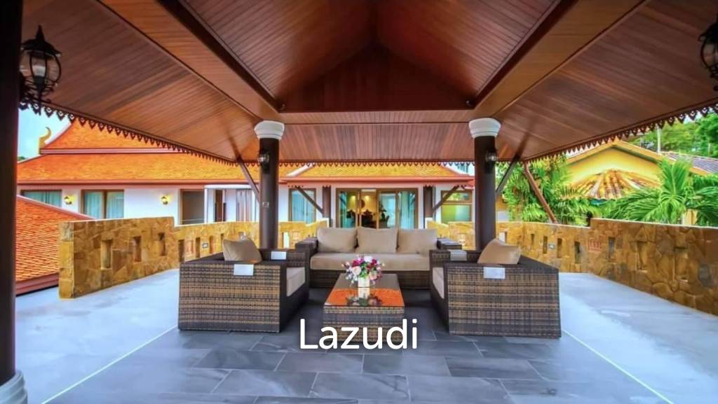 Panoramic Oceanview Thai-Style 13-Bedroom Pool Villa Near Tri Trang Beach, Patong