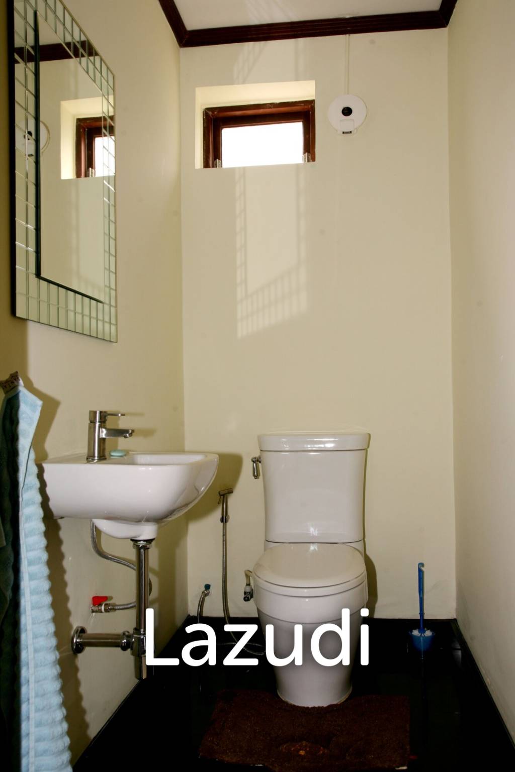 808 Sqm 4 Bed House For Sale