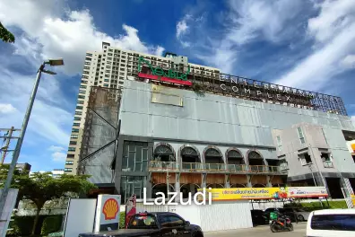 Whole Retail Building for sale in Ratchada-Thaphra