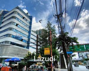 Whole Office Building for sale in Rarchada-Thaphra