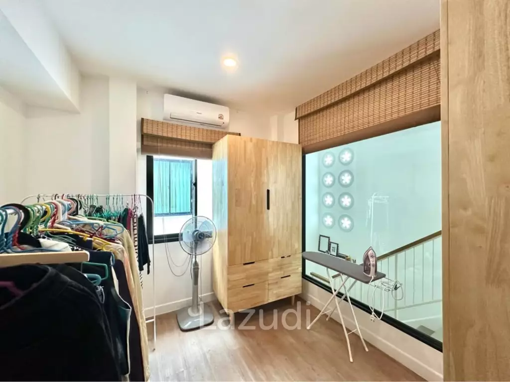 Serene Japanese-Styled 3-Bedroom House in Koh Kaew