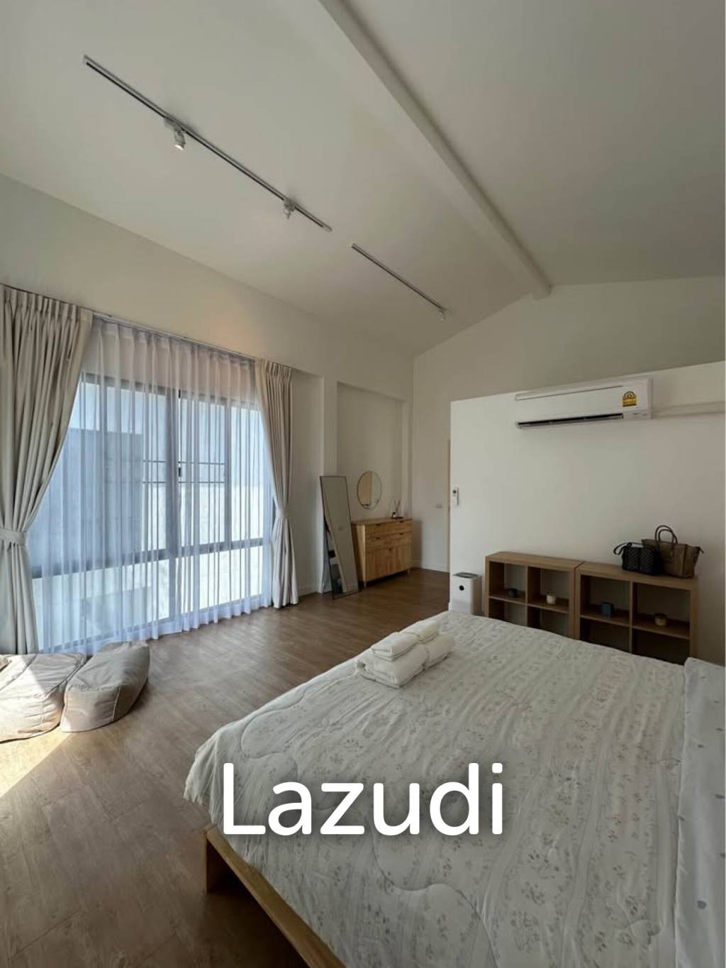 Serene Japanese-Styled 3-Bedroom House in Koh Kaew