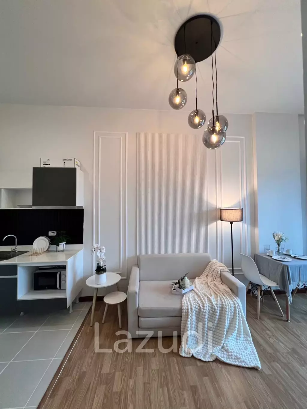 Renovated 1 Bed 34.5 SQ.M For Sale At Zcape 3