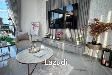 Luxurious 3-Bedroom 299.25 SQ.M Villa in Layan Chak Nok