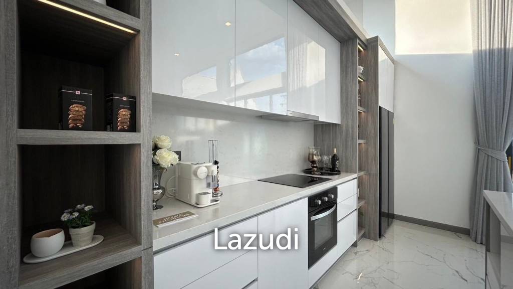 Luxurious 4-Bedroom 407.9 SQ.M Villa in Layan Chak Nok