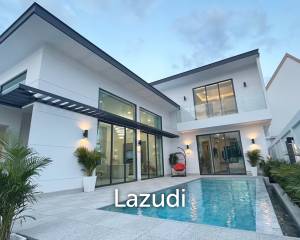 Luxurious 4-Bedroom 407.9 SQ.M Villa in Layan Chak Nok