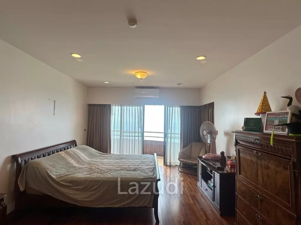 2 Beds 2 Baths 113 SQ.M. Krisda Golden Condotel