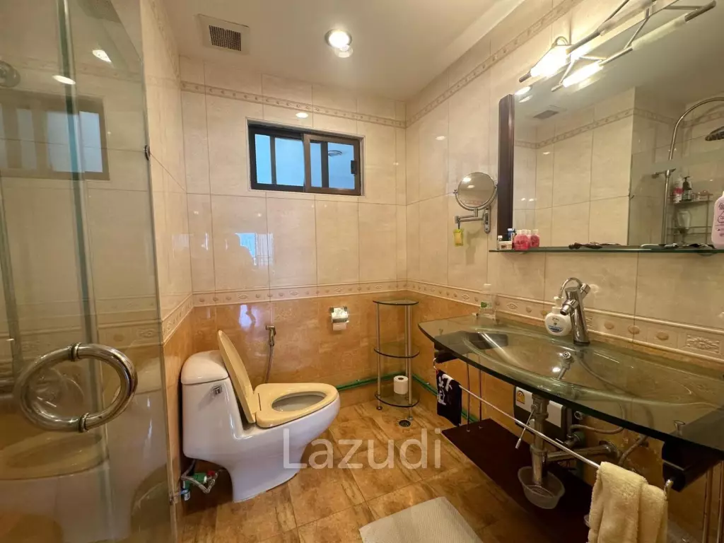 2 Beds 2 Baths 113 SQ.M. Krisda Golden Condotel