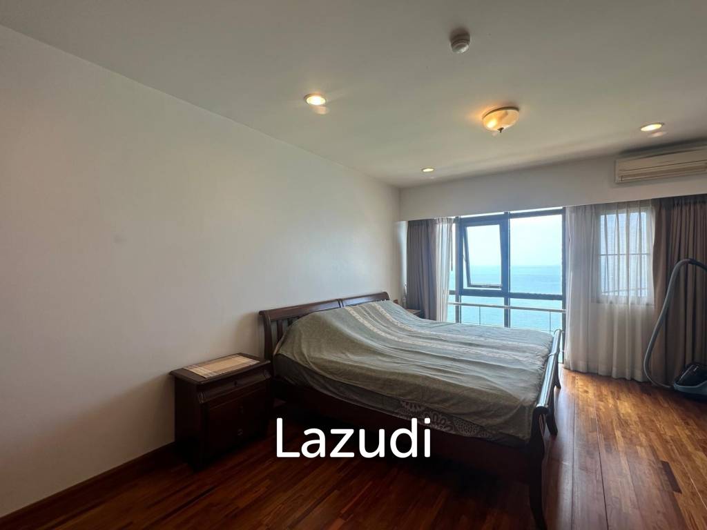 2 Beds 2 Baths 113 SQ.M. Krisda Golden Condotel