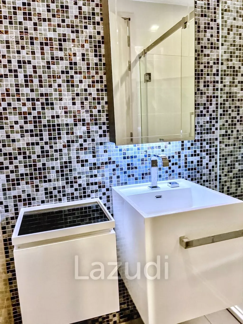 1 Bedroom 1 Bathroom 47 SQ.M 333 Riverside