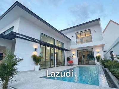 Luxurious 4-Bedroom 407.9 SQ.M Villa in Layan Chak Nok