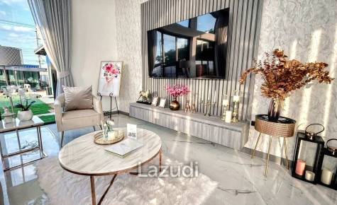 Luxurious 4-Bedroom 407.9 SQ.M Villa in Layan Chak Nok