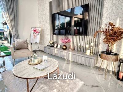 Luxurious 4-Bedroom 407.9 SQ.M Villa in Layan Chak Nok