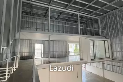 Home Office with Private Warehouse for sale and rent in Bangna