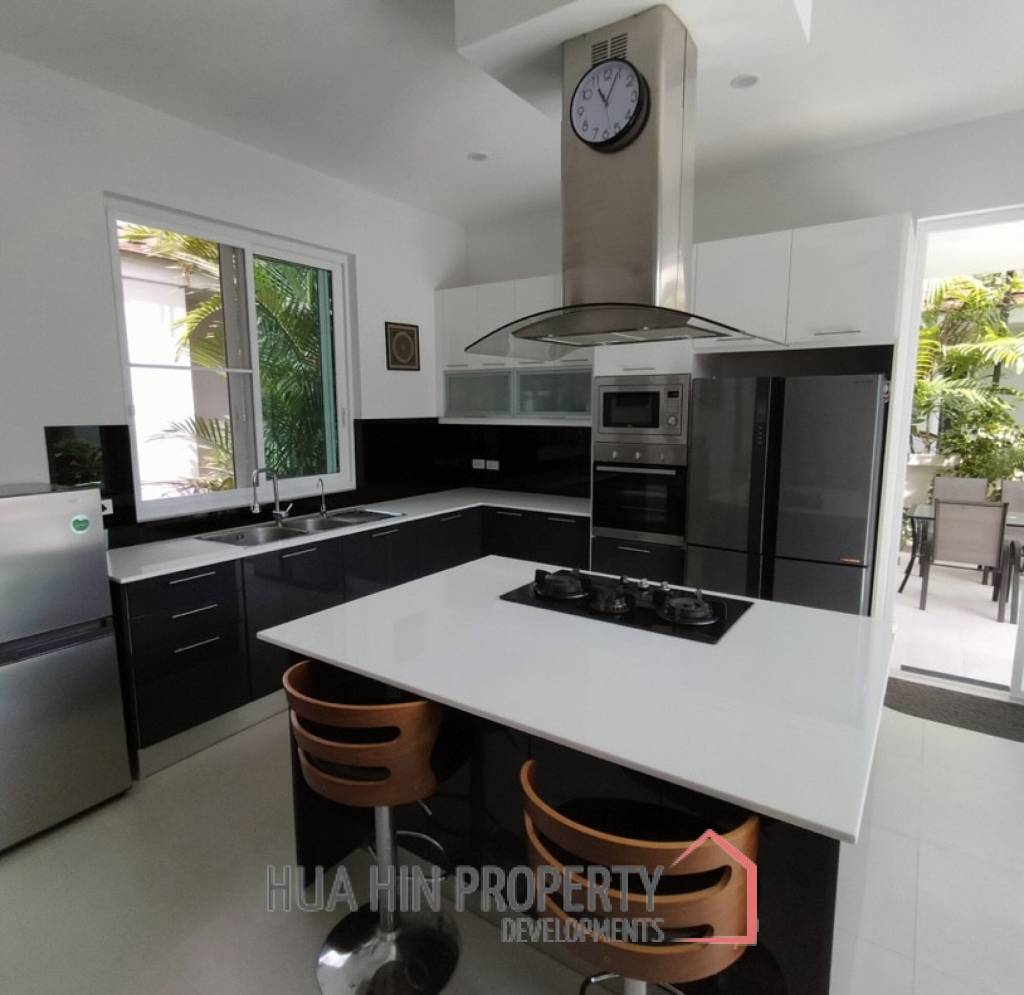 WOODLAND RESIDENCE  : 3 bed pool villa