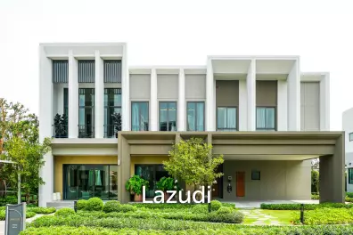 4 Beds 5 Baths 439Sq.m Bangkok Boulevard Signature Westgate
