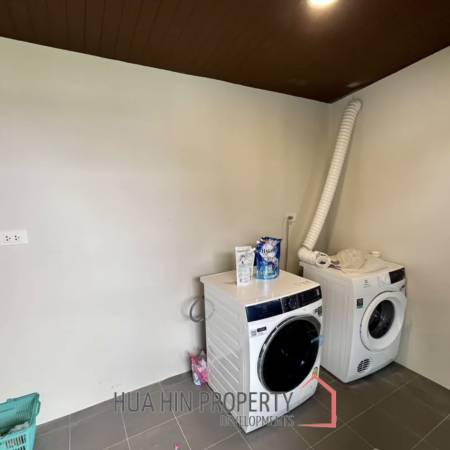 PANORAMA BLACK MOUNTAIN  : 3 bed pool villa