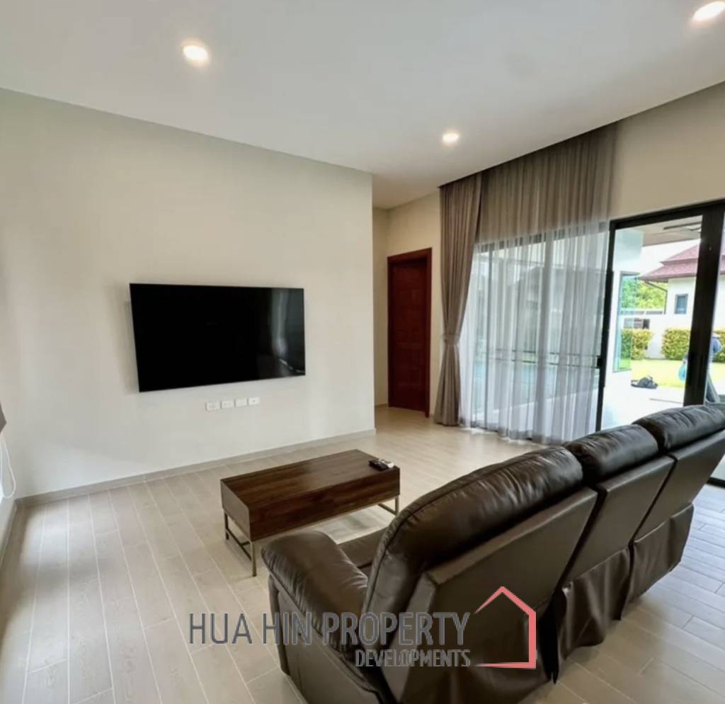 PANORAMA BLACK MOUNTAIN  : 3 bed pool villa