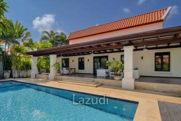 BELVIDA : Stunning 3 Bed + Study Pool Villa