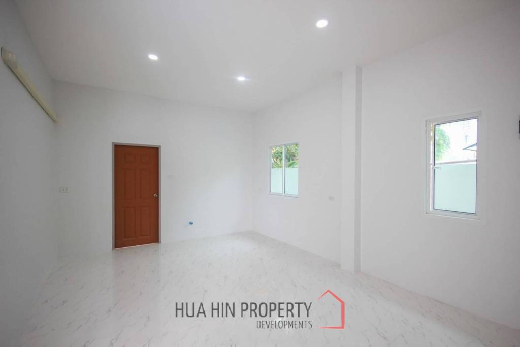 POOL VILLA ON SOI 102 : 4 bed good location