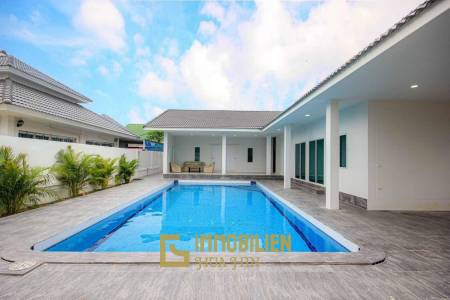 POOL VILLA ON SOI 102 : 4 bed good location