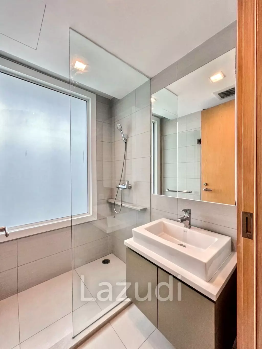 3 Bedroom 3 Bathroom 113 SQ.M Siri at Sukhumvit