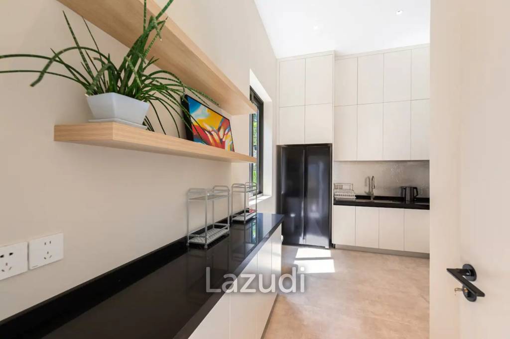 Elegant 4-Bedroom Villa in Bang Por – Ocean and Mountain Views