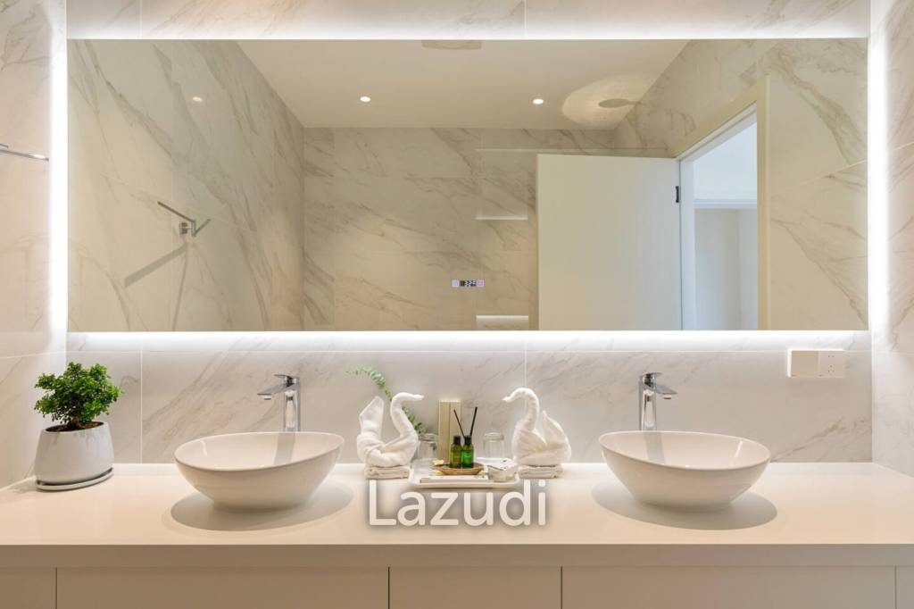 Elegant 4-Bedroom Villa in Bang Por – Ocean and Mountain Views