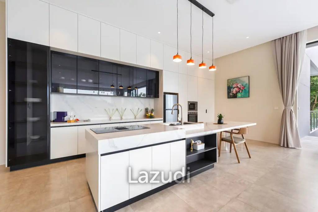 Elegant 4-Bedroom Villa in Bang Por – Ocean and Mountain Views