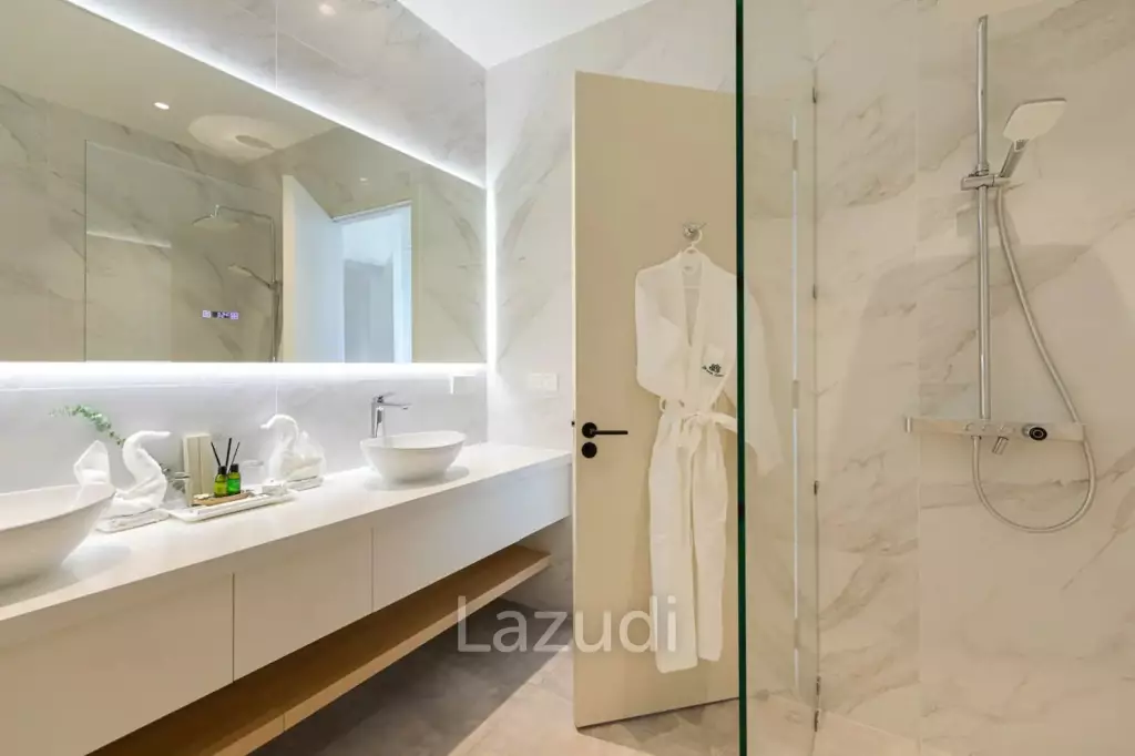 Elegant 4-Bedroom Villa in Bang Por – Ocean and Mountain Views