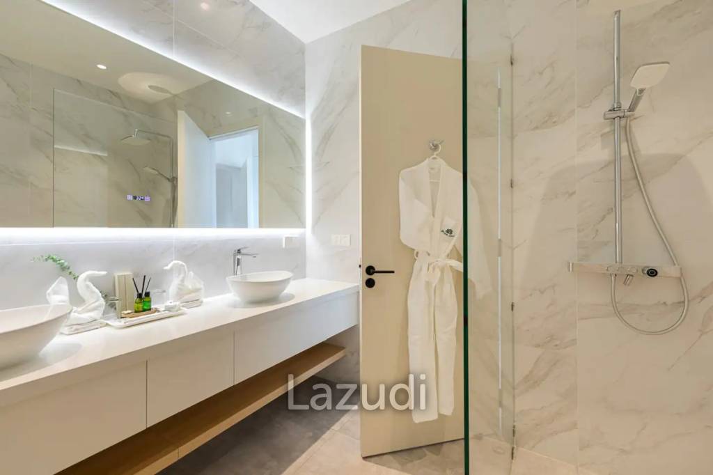 Elegant 4-Bedroom Villa in Bang Por – Ocean and Mountain Views