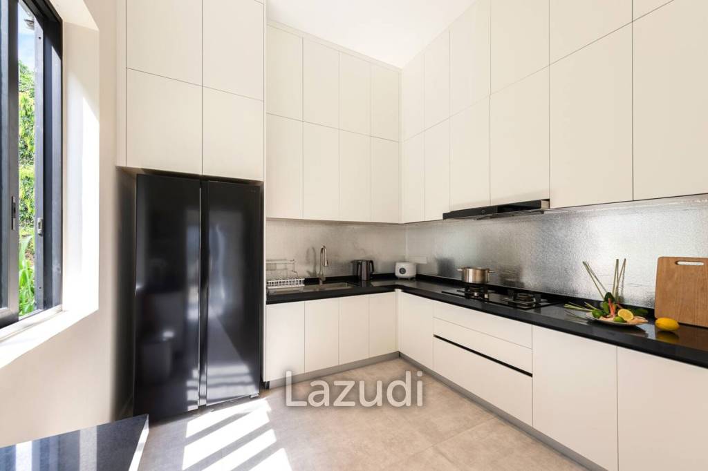 Elegant 4-Bedroom Villa in Bang Por – Ocean and Mountain Views