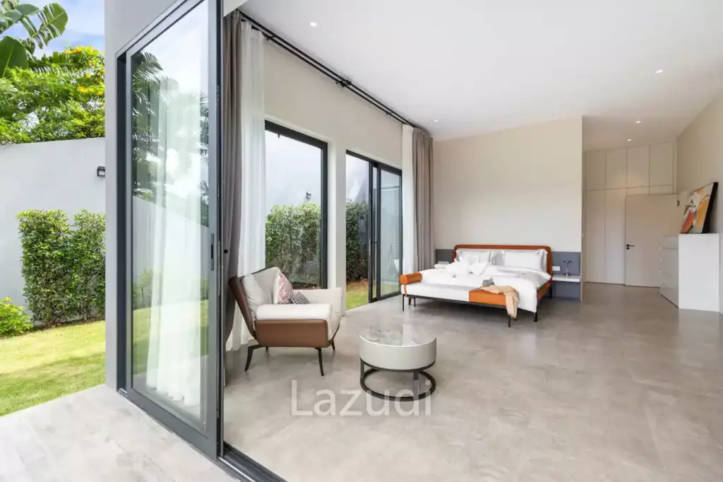 Elegant 4-Bedroom Villa in Bang Por – Ocean and Mountain Views