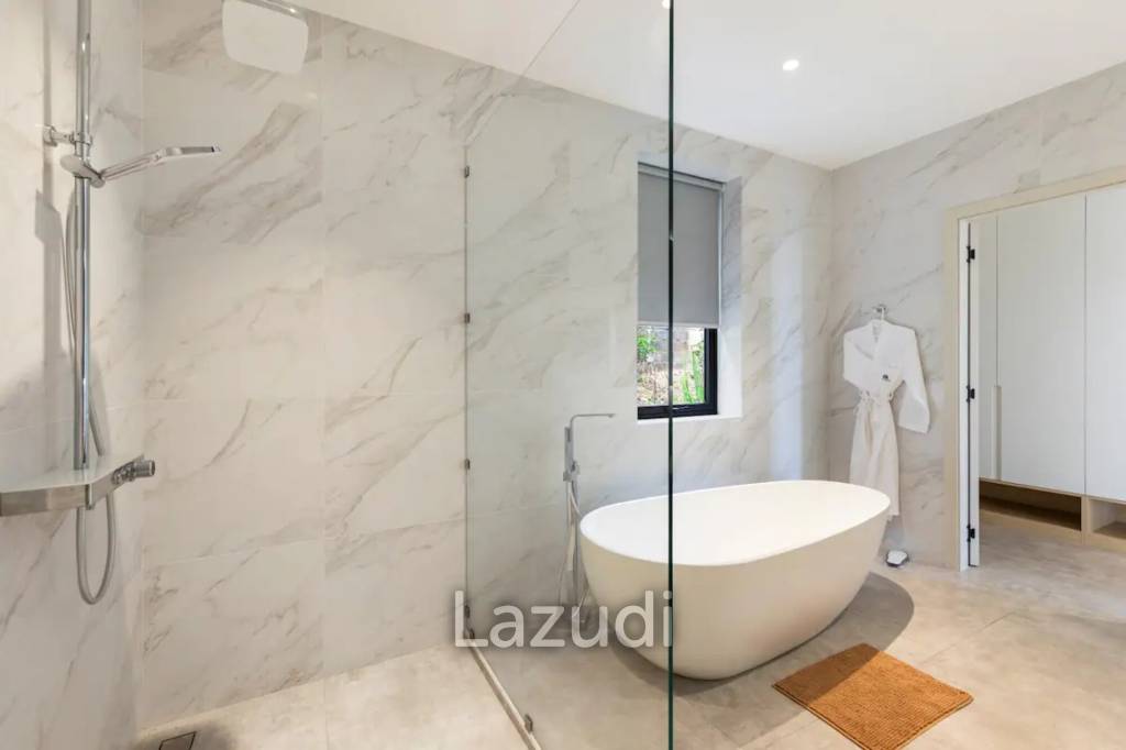 Elegant 4-Bedroom Villa in Bang Por – Ocean and Mountain Views