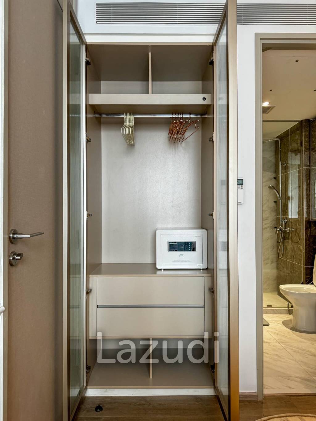 2 Bedroom 1 Bathroom 41 SQ.M  FYNN ASOKE
