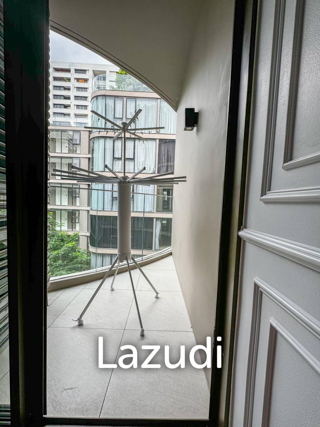 2 Bedroom 1 Bathroom 41 SQ.M  FYNN ASOKE