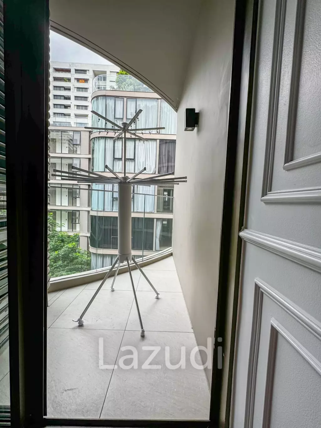 2 Bedroom 1 Bathroom 41 SQ.M  FYNN ASOKE