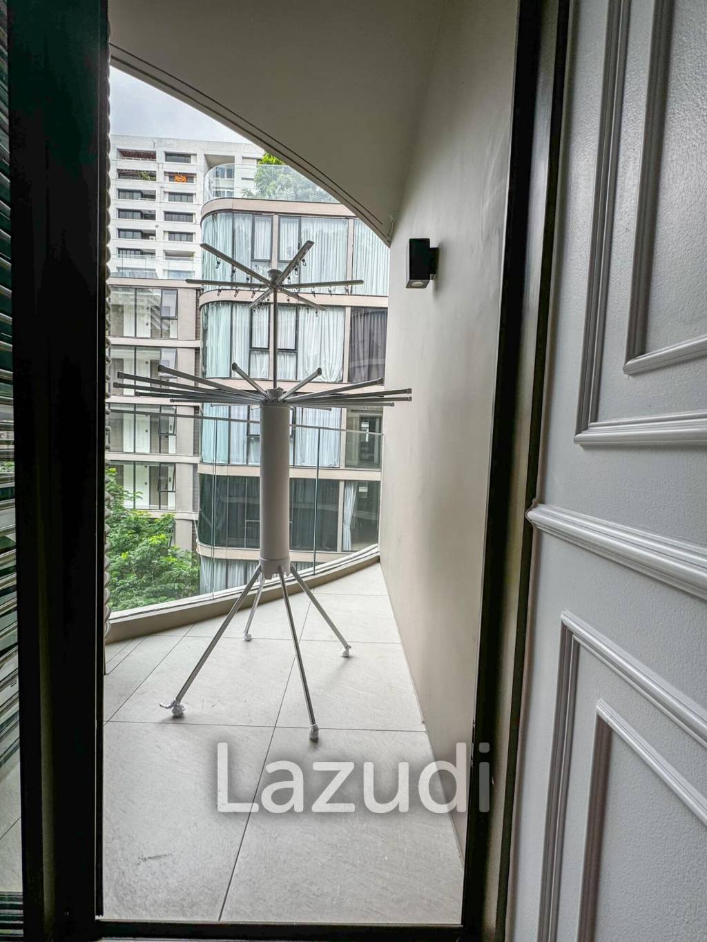 2 Bedroom 1 Bathroom 41 SQ.M  FYNN ASOKE