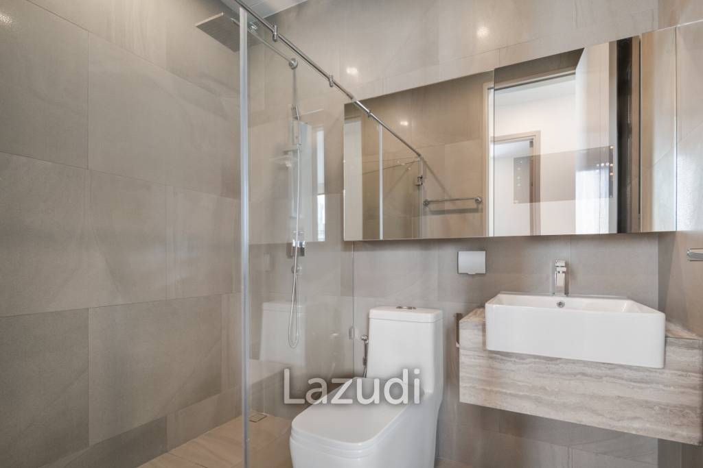 2 Bed 2 Bath 48 SQ.M Park Origin Phayathai