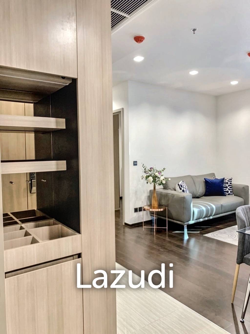 2 Bed 2 Bath 61 SQ.M The Line Ratchathewi