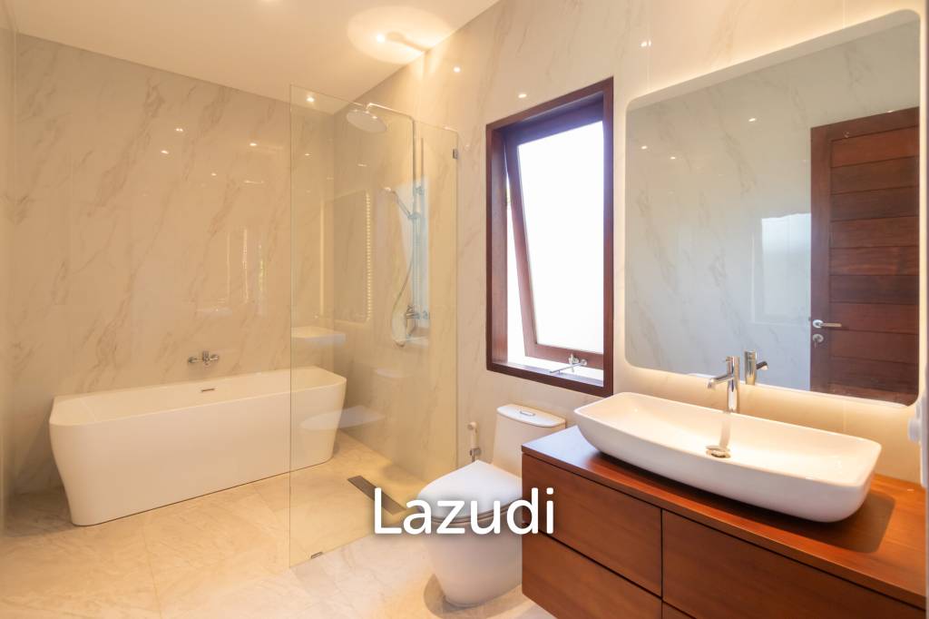 Newly Built Luxury Villa Beach side Sanur