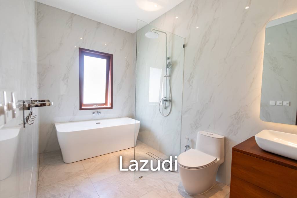 Newly Built Luxury Villa Beach side Sanur