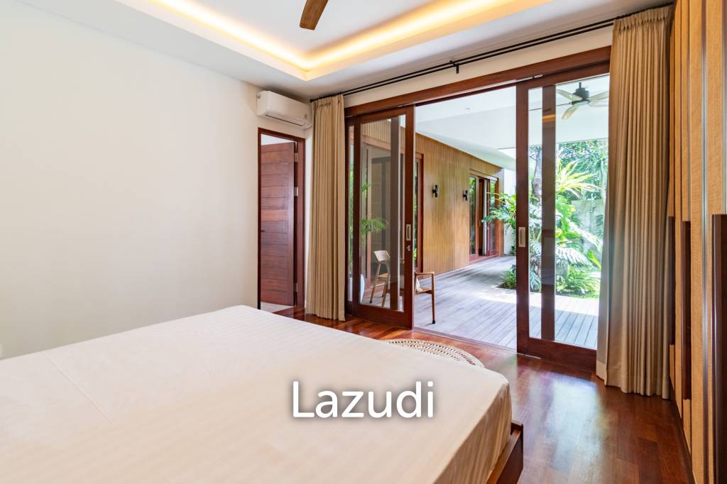Newly Built Luxury Villa Beach side Sanur