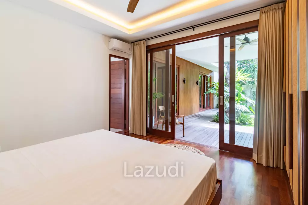 Newly Built Luxury Villa Beach side Sanur
