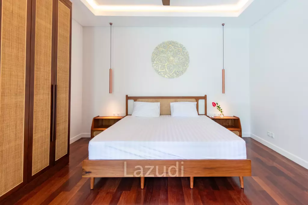 Newly Built Luxury Villa Beach side Sanur