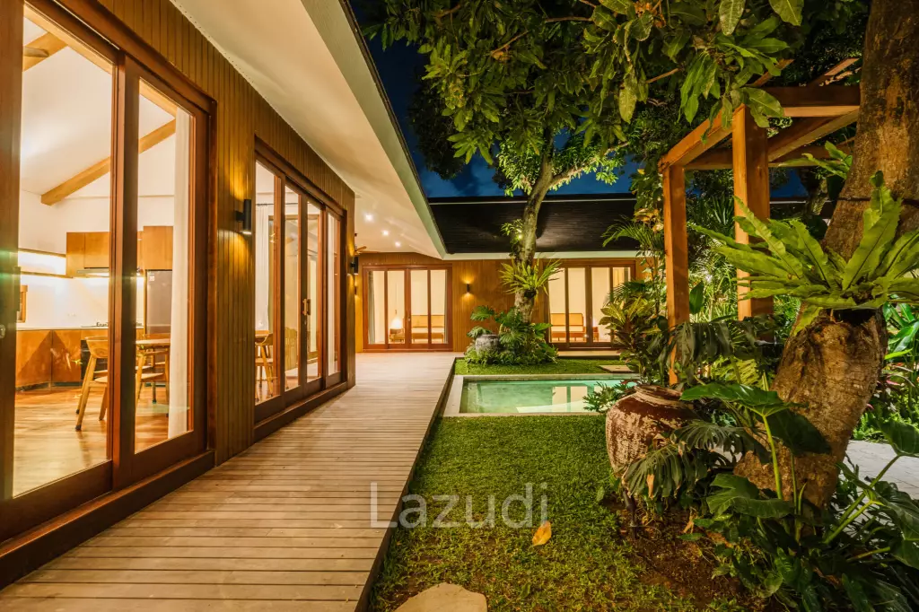 Newly Built Luxury Villa Beach side Sanur