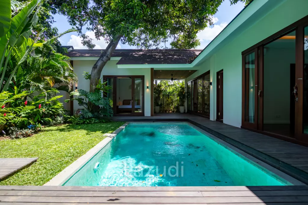 Stunning Newly Built Luxury Villa Beach side Sanur