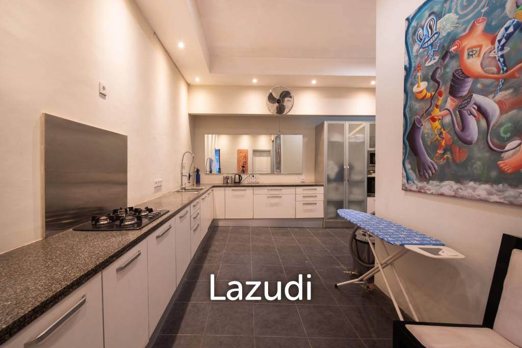 Spacious Four Bedroom Family Villa On Beachside Sanur
