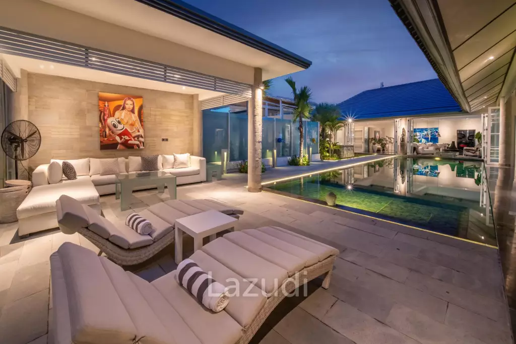 Spacious Four Bedroom Family Villa On Beachside Sanur
