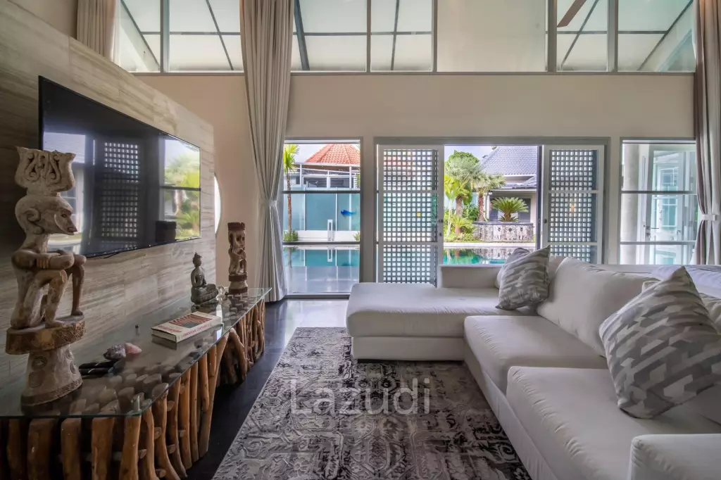 Spacious Four Bedroom Family Villa On Beachside Sanur
